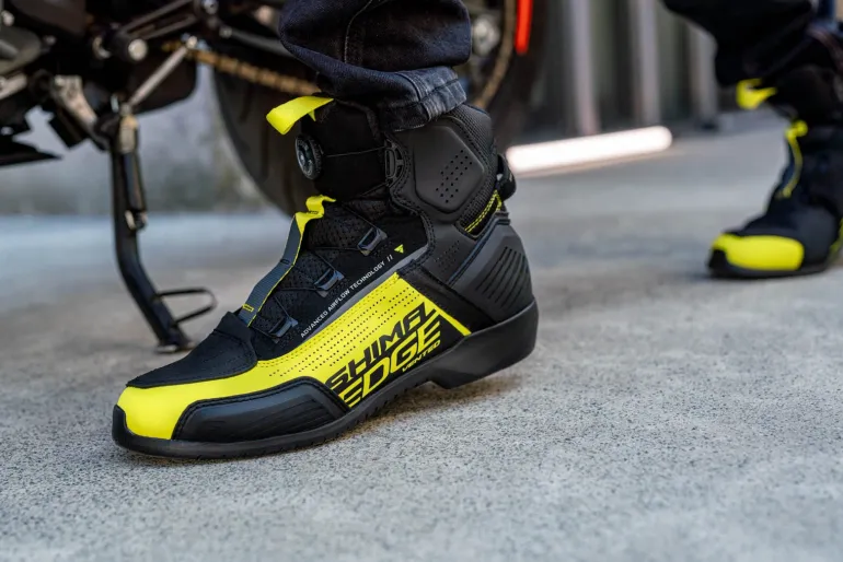 Buty motocyklowe krótkie Shima Edge Vent Men czarny-zółty fluo